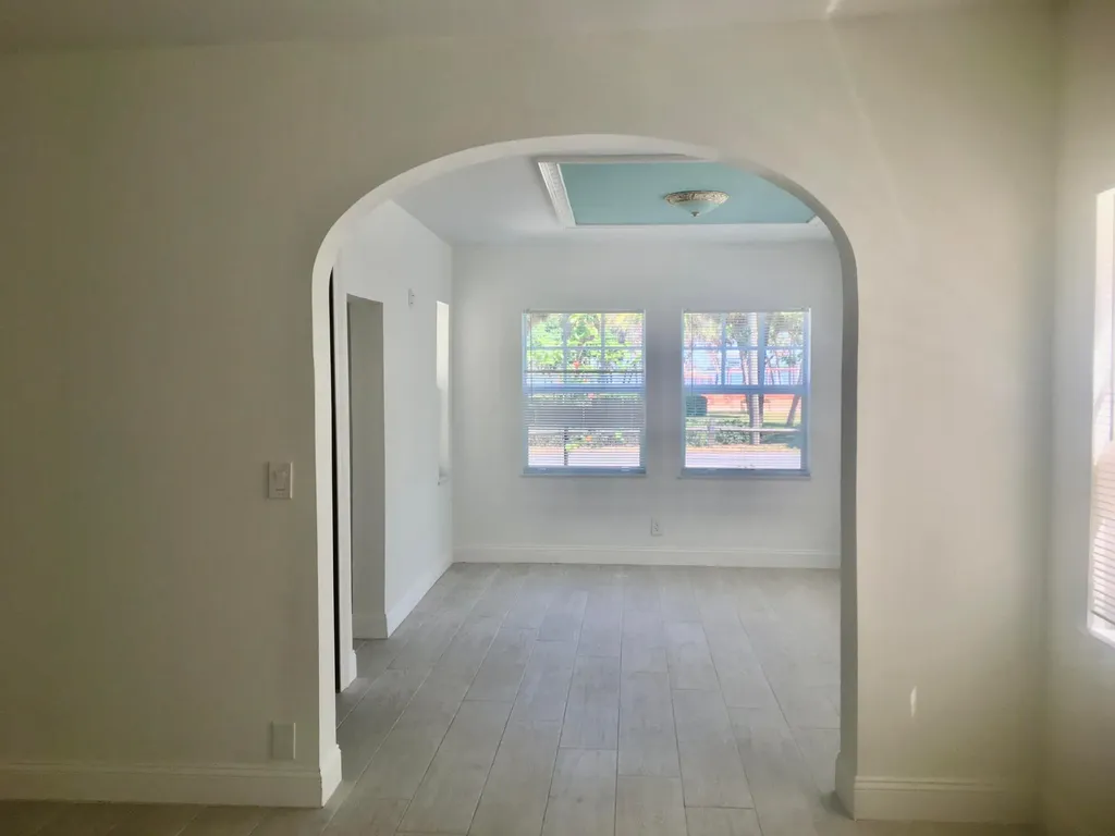 407 S Lakeside Drive Lake Worth Beach FL 33460