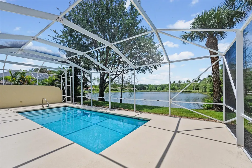 2057 Futana Way Wellington FL 33414