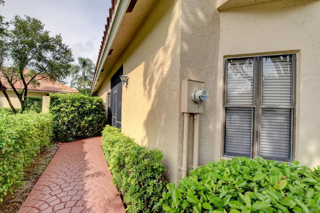 22667 Meridiana Drive Boca Raton FL 33433