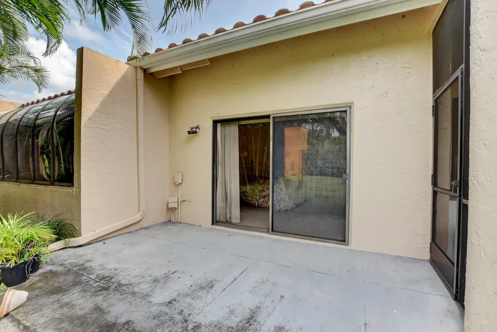 22667 Meridiana Drive Boca Raton FL 33433
