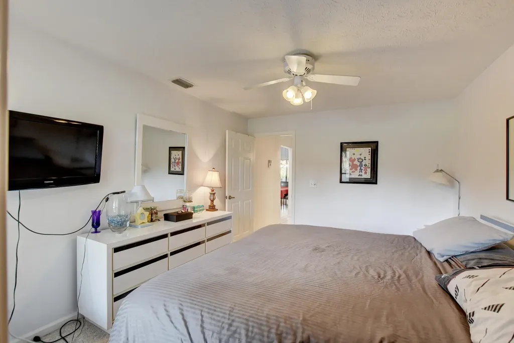 22667 Meridiana Drive Boca Raton FL 33433