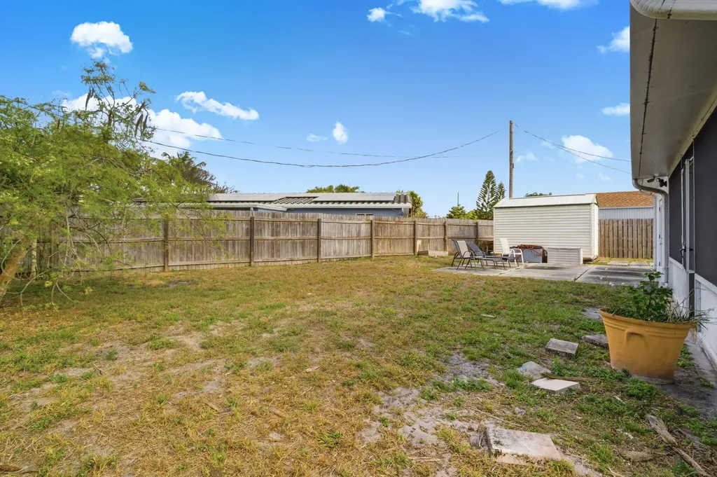 1123 SE 2nd Avenue Deerfield Beach FL 33441