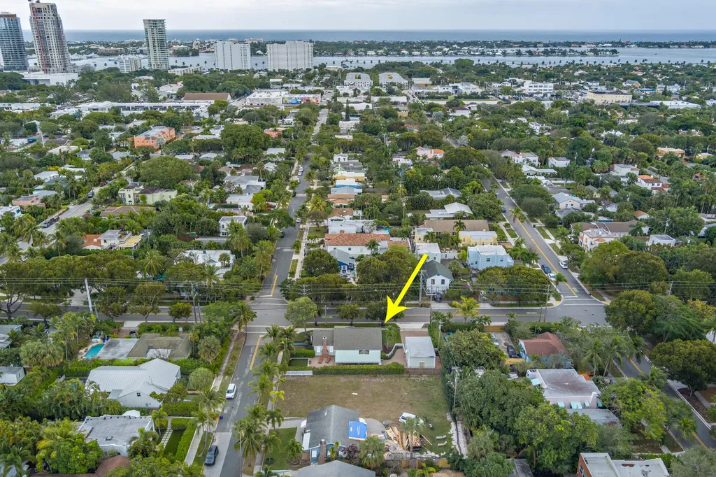 800 Kanuga Drive West Palm Beach FL 33401