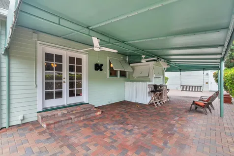 800 Kanuga Drive West Palm Beach FL 33401