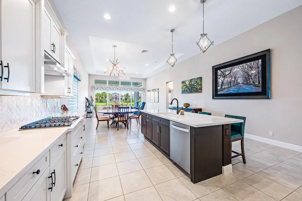 10075 Driftwood Way Palm Beach Gardens FL 33412