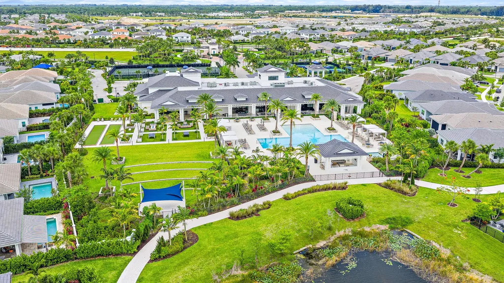 10075 Driftwood Way Palm Beach Gardens FL 33412