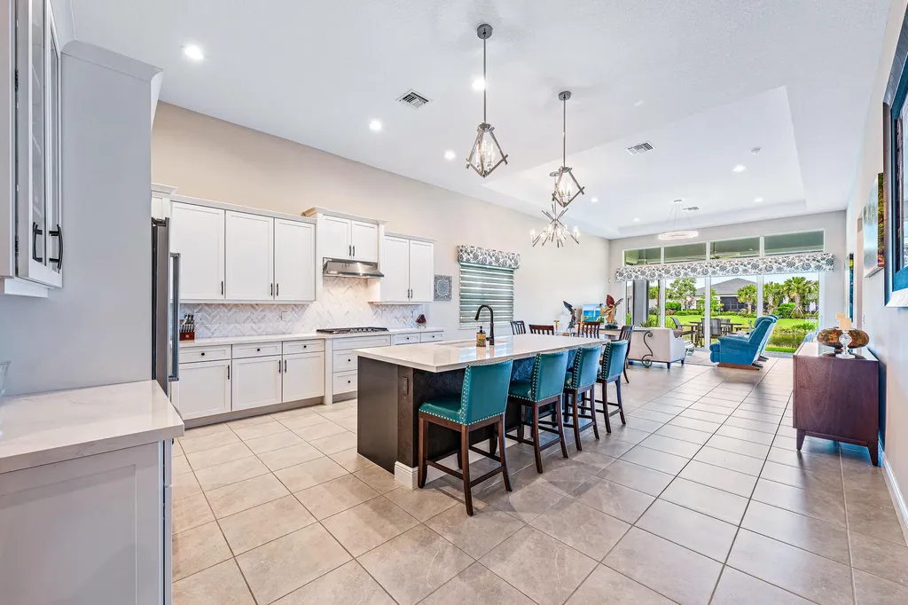 10075 Driftwood Way Palm Beach Gardens FL 33412