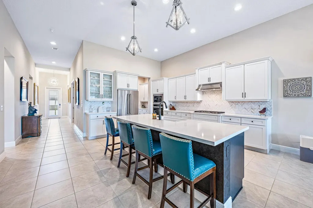 10075 Driftwood Way Palm Beach Gardens FL 33412