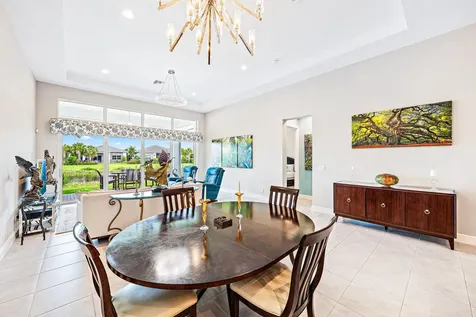 10075 Driftwood Way Palm Beach Gardens FL 33412