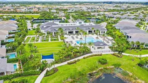 10075 Driftwood Way Palm Beach Gardens FL 33412