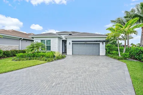 10075 Driftwood Way Palm Beach Gardens FL 33412