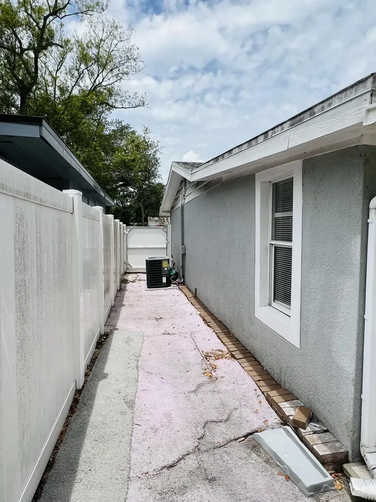 8719 N Ashley Street Tampa FL 33604