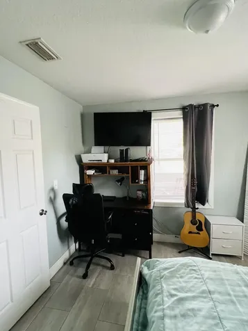 8719 N Ashley Street Tampa FL 33604