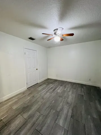 8719 N Ashley Street Tampa FL 33604
