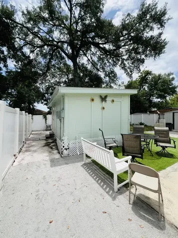 8719 N Ashley Street Tampa FL 33604