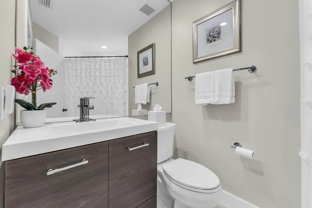 994 NW 93rd Avenue Plantation FL 33324
