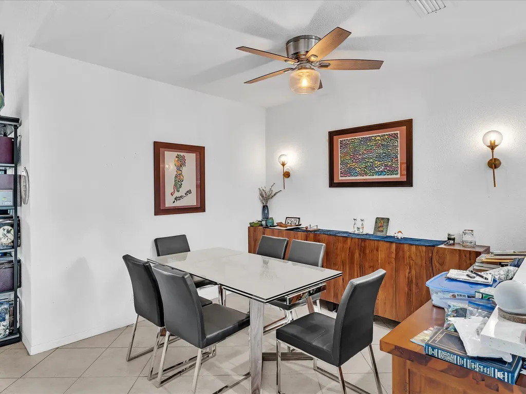 6396 Park Lake Circle Boynton Beach FL 33437