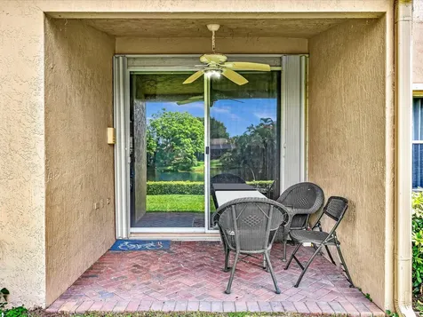 6396 Park Lake Circle Boynton Beach FL 33437