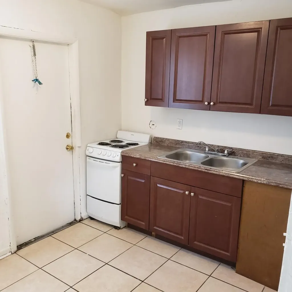 815 4th Street West Palm Beach FL 33401