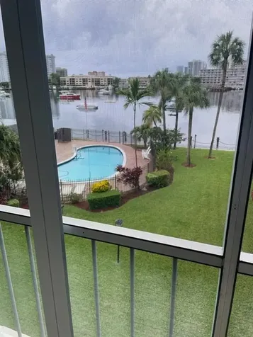 2200 Diana Drive Hallandale Beach FL 33009