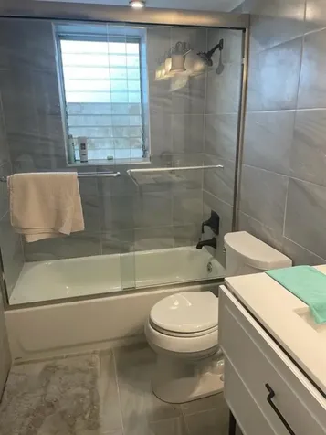 2200 Diana Drive Hallandale Beach FL 33009
