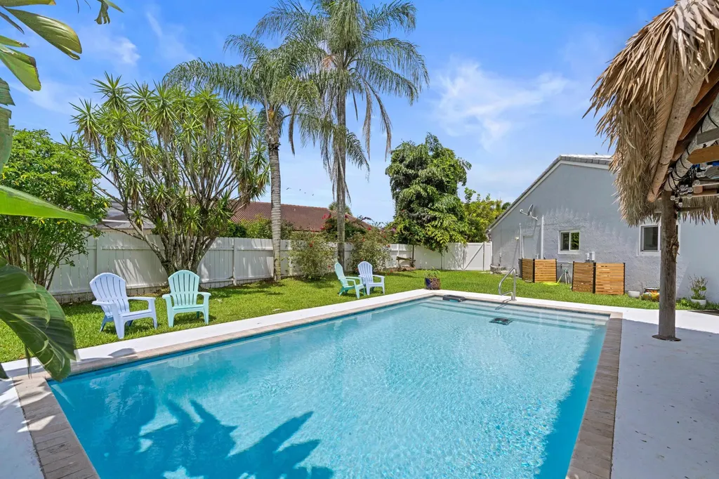 6910 NW 2nd Terrace Boca Raton FL 33487