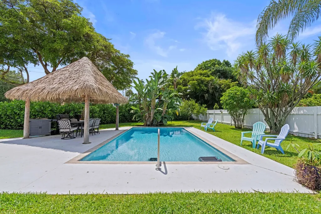 6910 NW 2nd Terrace Boca Raton FL 33487