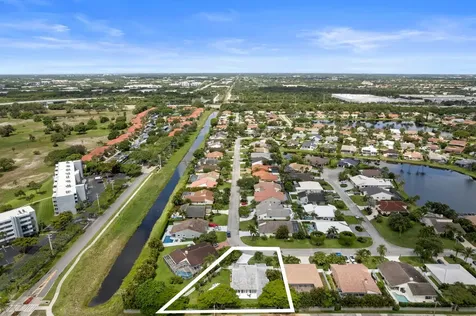 6910 NW 2nd Terrace Boca Raton FL 33487