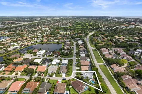 6910 NW 2nd Terrace Boca Raton FL 33487