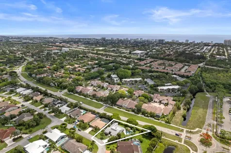 6910 NW 2nd Terrace Boca Raton FL 33487