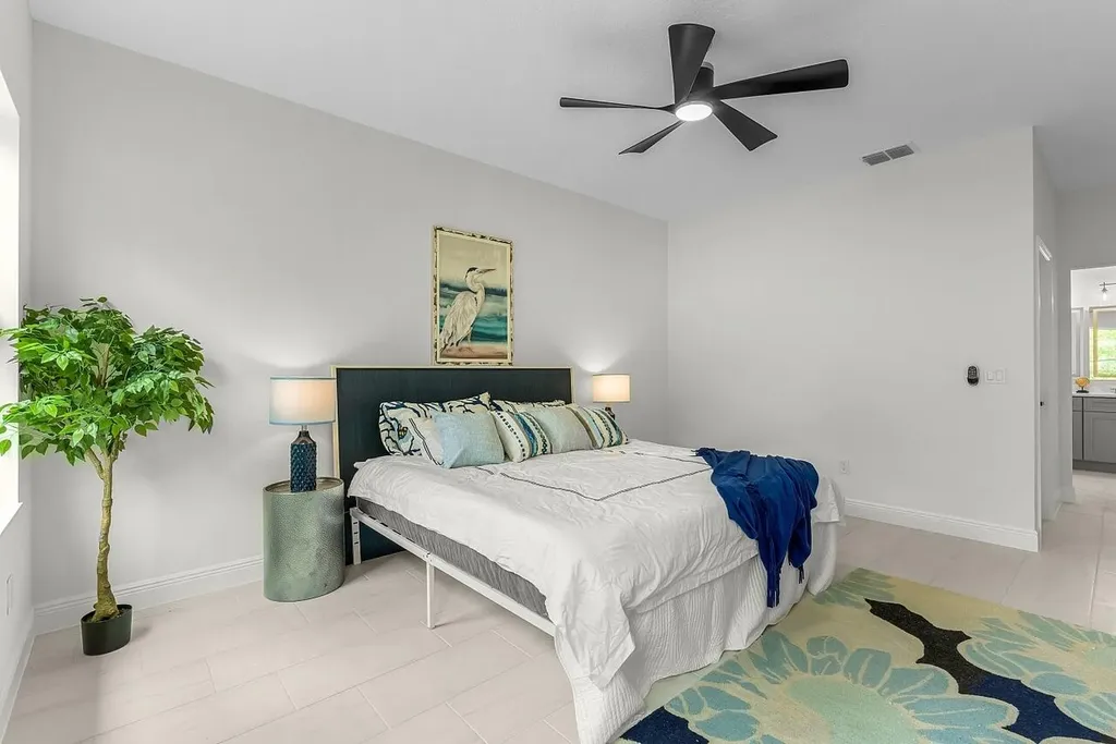 8216 104th Court Vero Beach FL 32967
