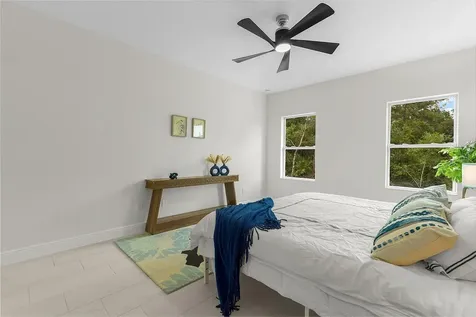 8216 104th Court Vero Beach FL 32967