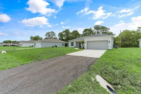 8216 104th Court Vero Beach FL 32967