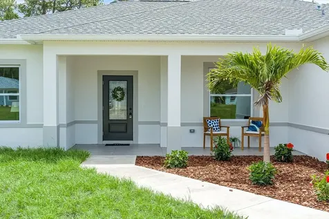 8216 104th Court Vero Beach FL 32967