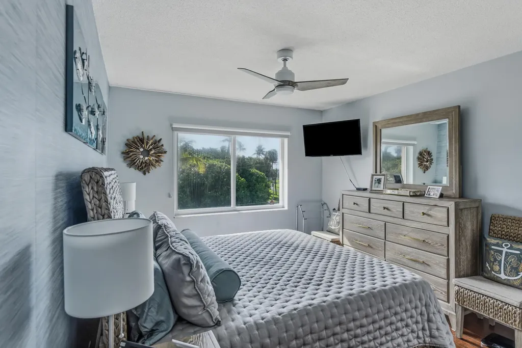 6530 N Ocean Boulevard Ocean Ridge FL 33435