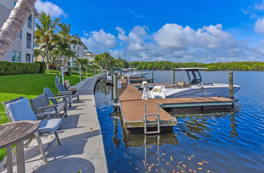 6530 N Ocean Boulevard Ocean Ridge FL 33435
