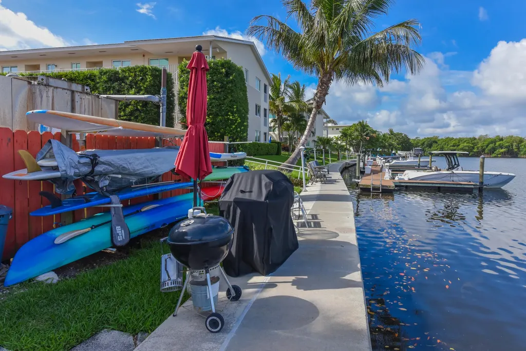 6530 N Ocean Boulevard Ocean Ridge FL 33435