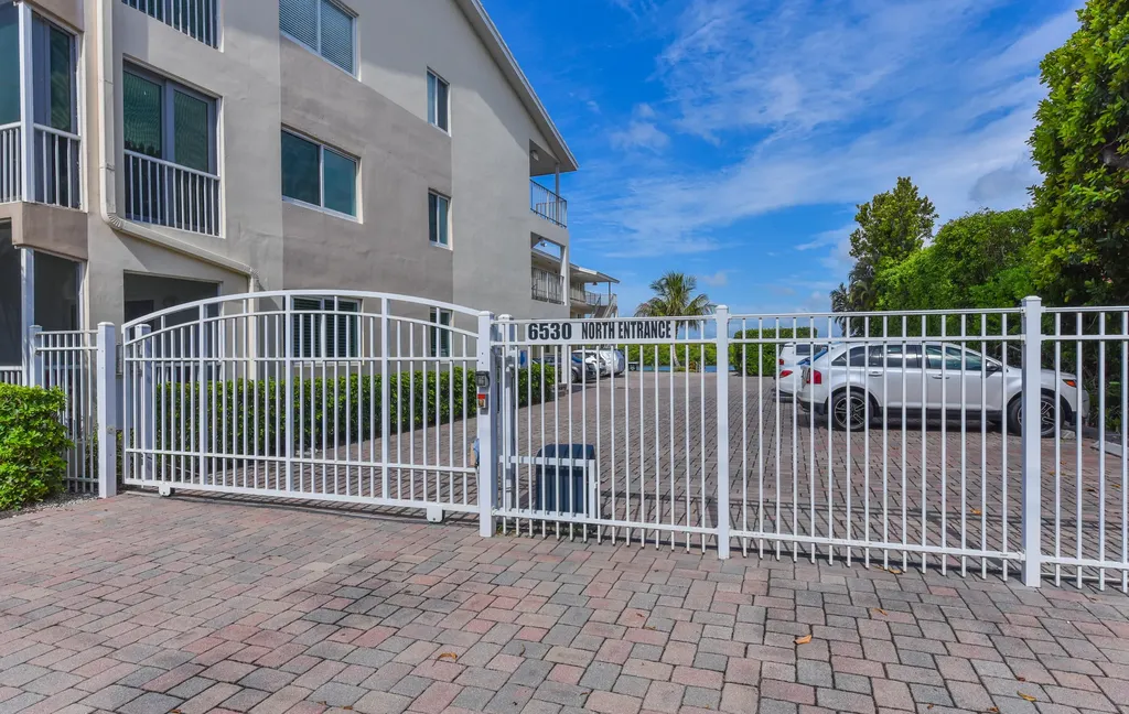 6530 N Ocean Boulevard Ocean Ridge FL 33435