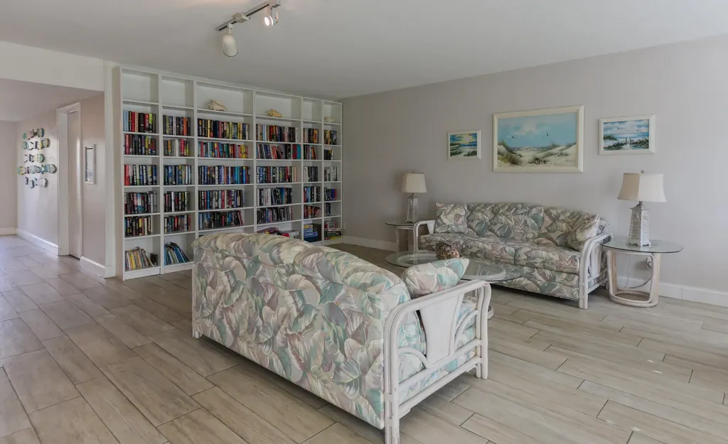 6530 N Ocean Boulevard Ocean Ridge FL 33435
