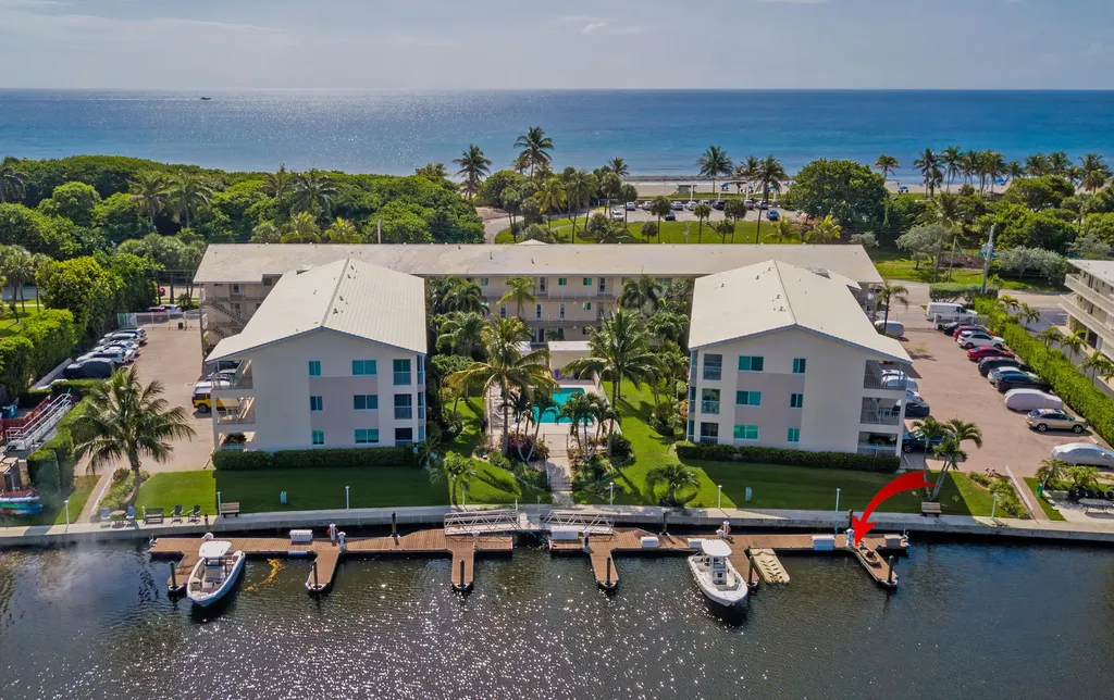 6530 N Ocean Boulevard Ocean Ridge FL 33435