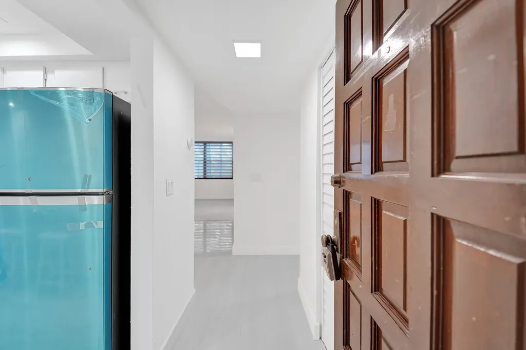 3800 N Hills Drive Hollywood FL 33021