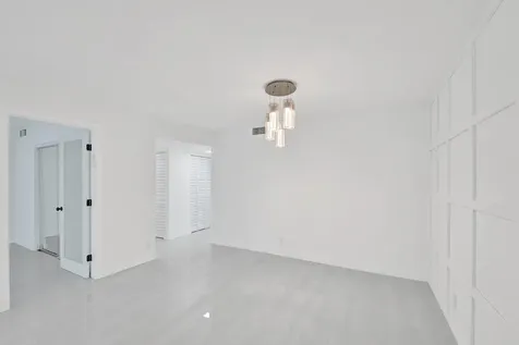 3800 N Hills Drive Hollywood FL 33021