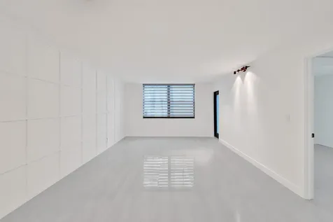 3800 N Hills Drive Hollywood FL 33021