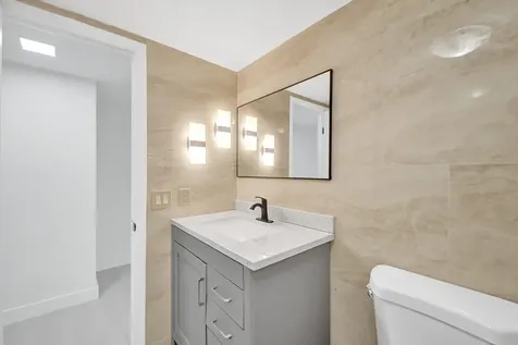 3800 N Hills Drive Hollywood FL 33021
