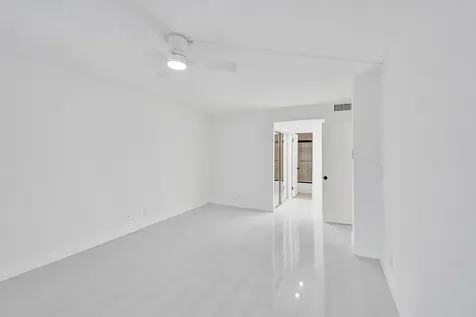 3800 N Hills Drive Hollywood FL 33021