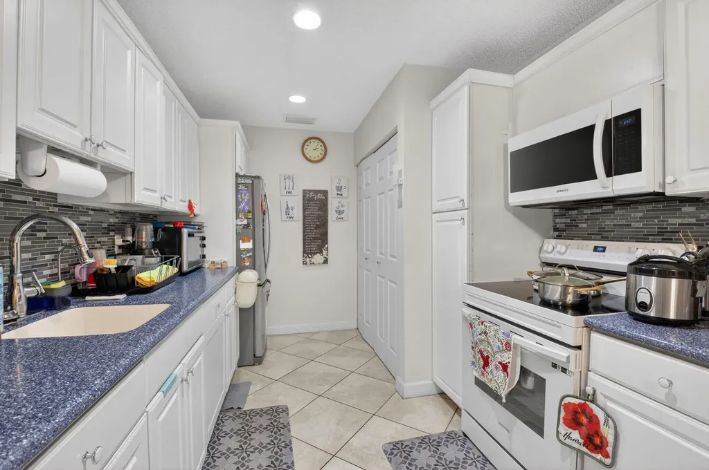 14232 Campanelli Drive Delray Beach FL 33484