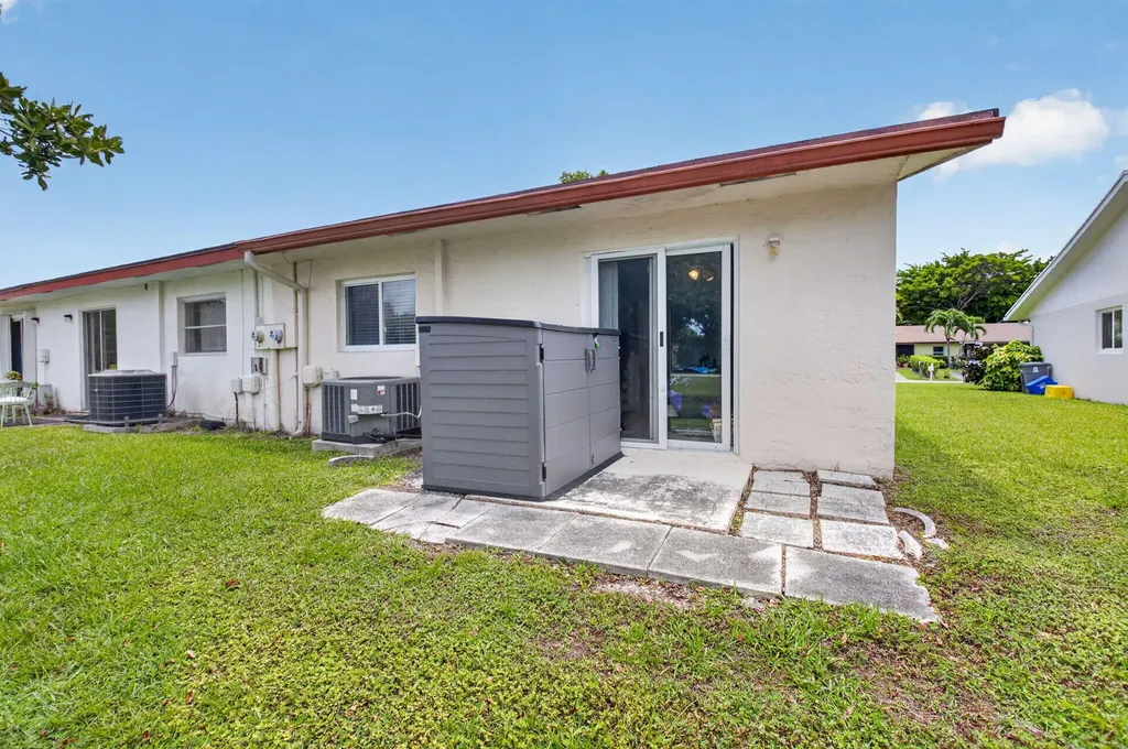 14232 Campanelli Drive Delray Beach FL 33484