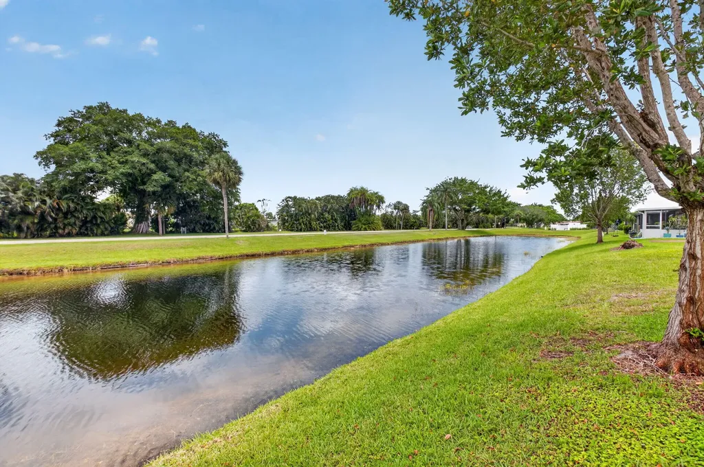 14232 Campanelli Drive Delray Beach FL 33484