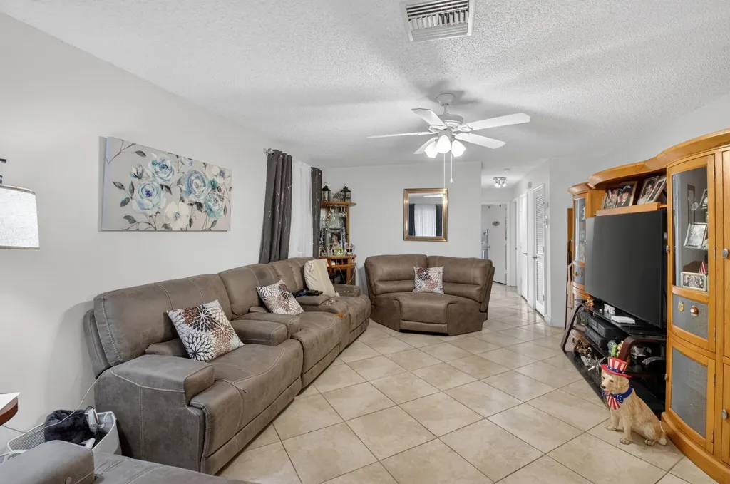 14232 Campanelli Drive Delray Beach FL 33484