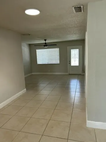 61 NW 47th Street Oakland Park FL 33309